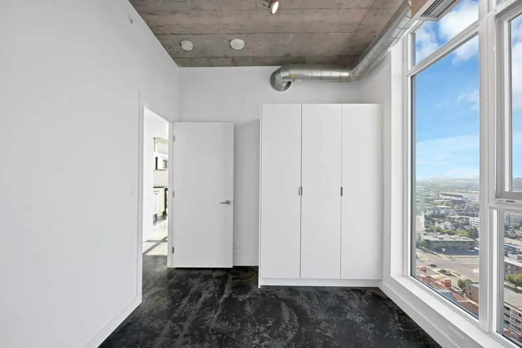 1319 14 Avenue SW Calgary AB T3C 0W3
