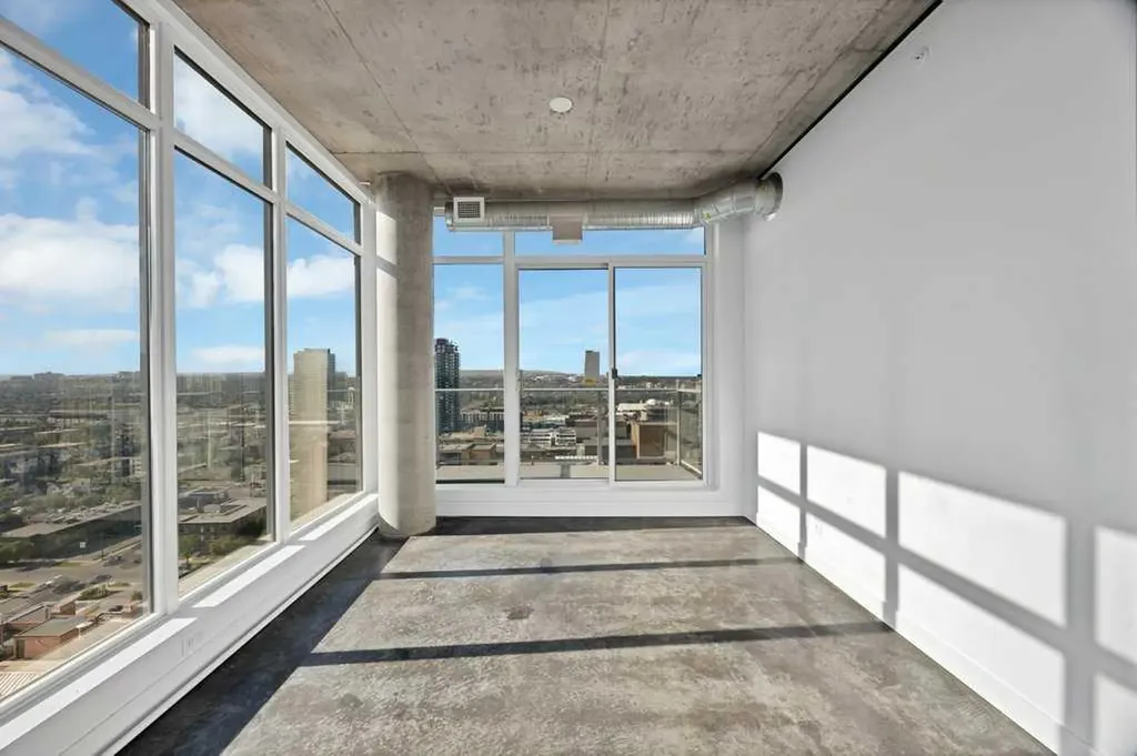 1319 14 Avenue SW Calgary AB T3C 0W3