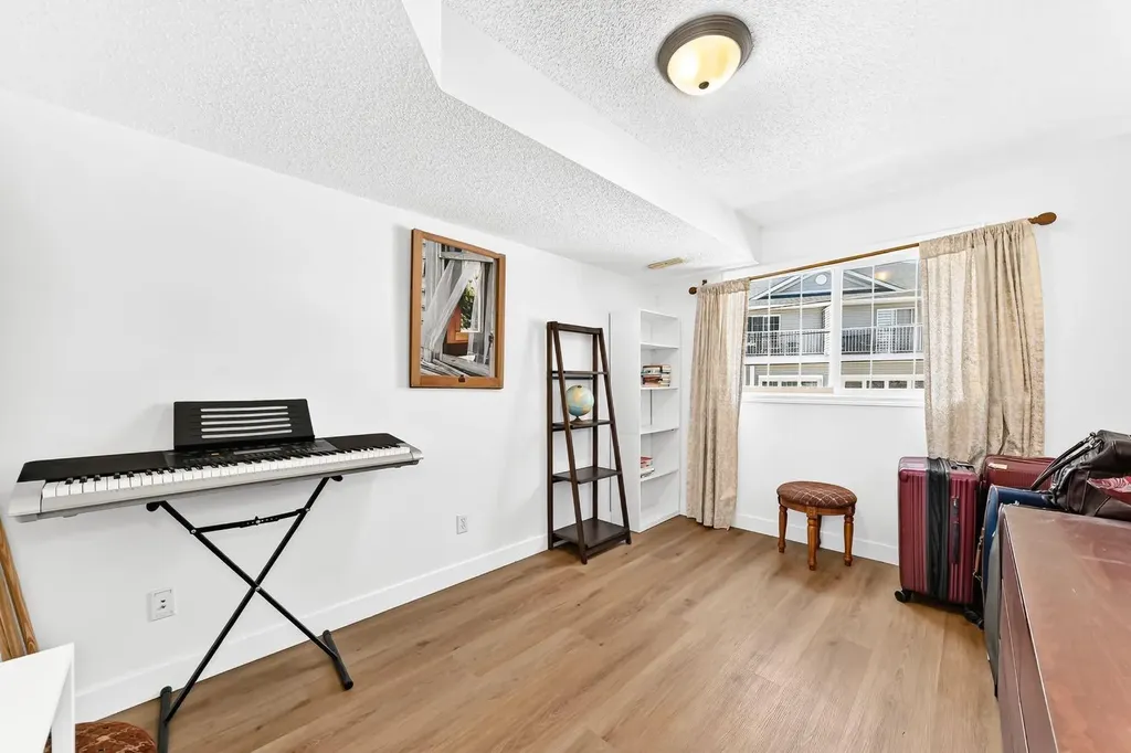 619 Country Village Cape NE Calgary AB T3K6E1