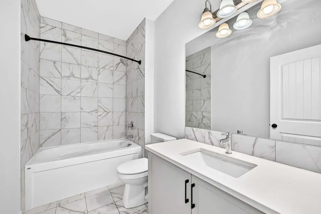 113 Midtown Close SW Airdrie AB T4B5G9