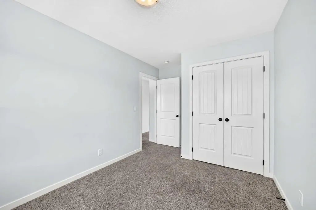 113 Midtown Close SW Airdrie AB T4B5G9