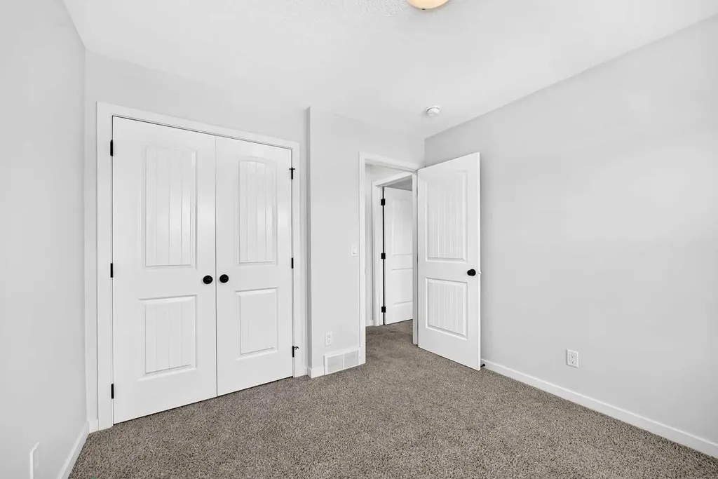 113 Midtown Close SW Airdrie AB T4B5G9