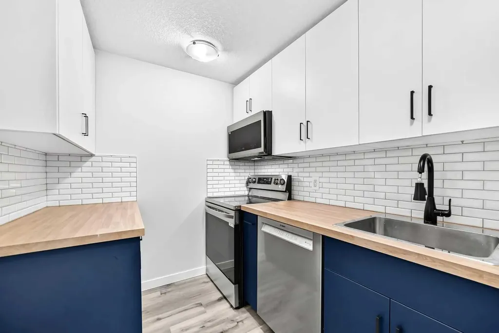 113 Midtown Close SW Airdrie AB T4B5G9