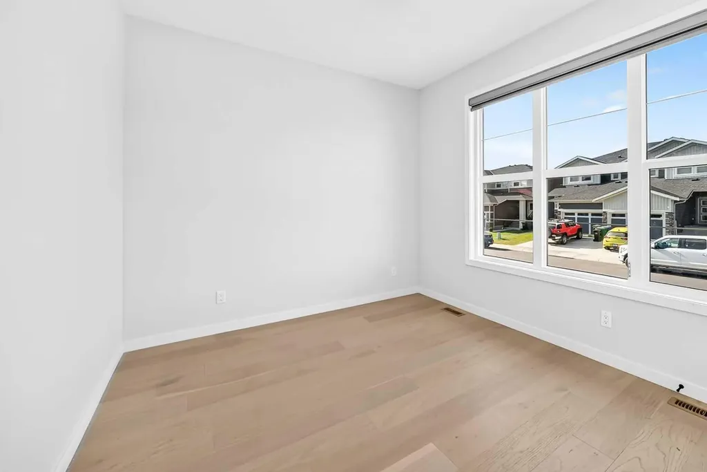 113 Midtown Close SW Airdrie AB T4B5G9