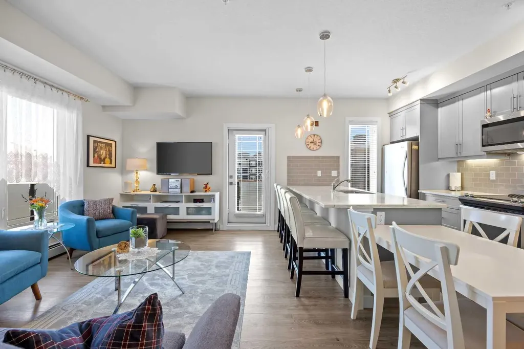 300 Auburn Meadows Manor SE Calgary AB T3M 2Y3