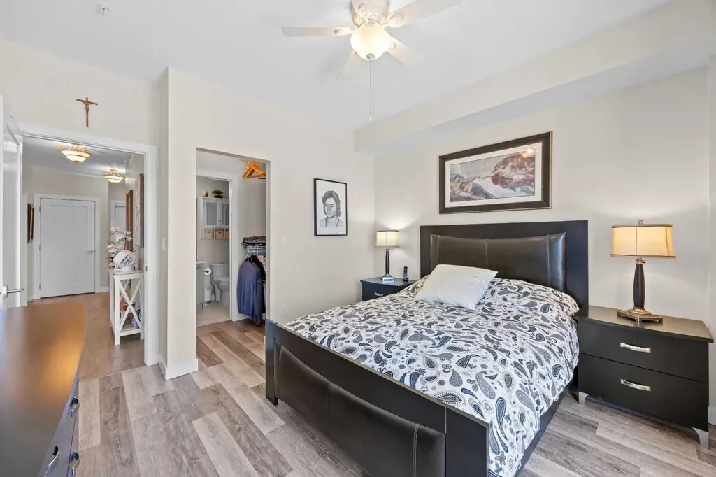 300 Auburn Meadows Manor SE Calgary AB T3M 2Y3
