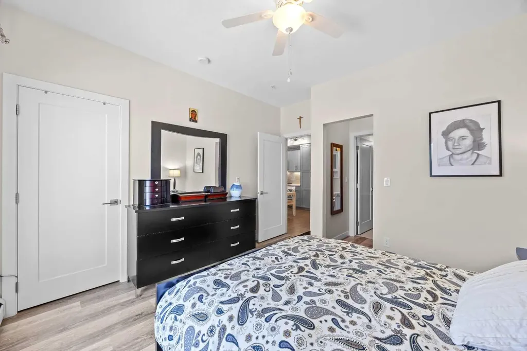 300 Auburn Meadows Manor SE Calgary AB T3M 2Y3