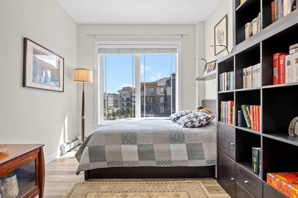 300 Auburn Meadows Manor SE Calgary AB T3M 2Y3