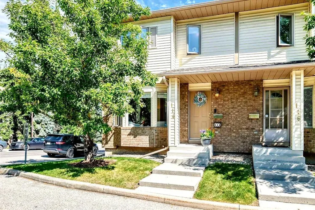 114 Patina Park SW Calgary AB T3H 3E3