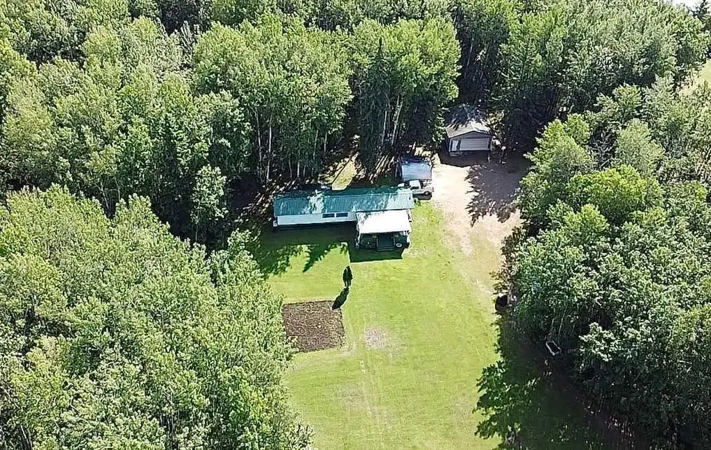 224060 Township Road 680 Rural Athabasca County AB T9S 2A2