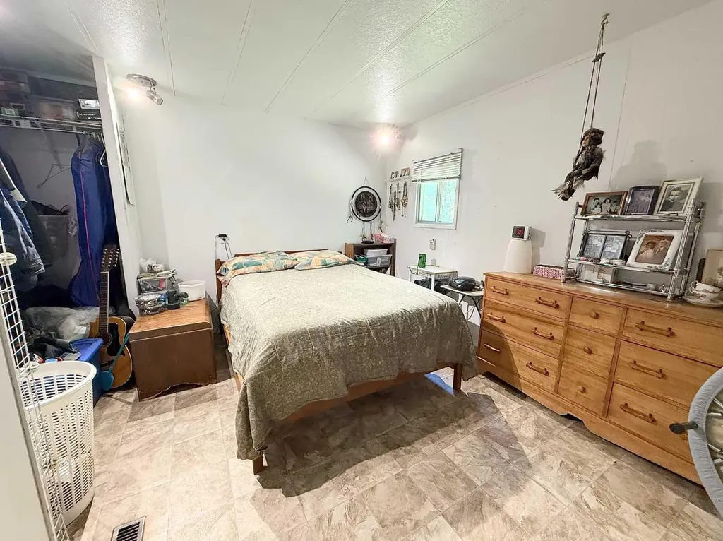 224060 Township Road 680 Rural Athabasca County AB T9S 2A2