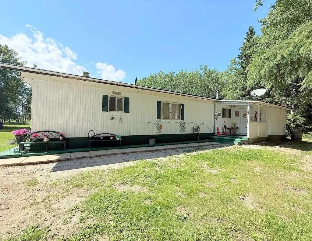 224060 Township Road 680 Rural Athabasca County AB T9S 2A2
