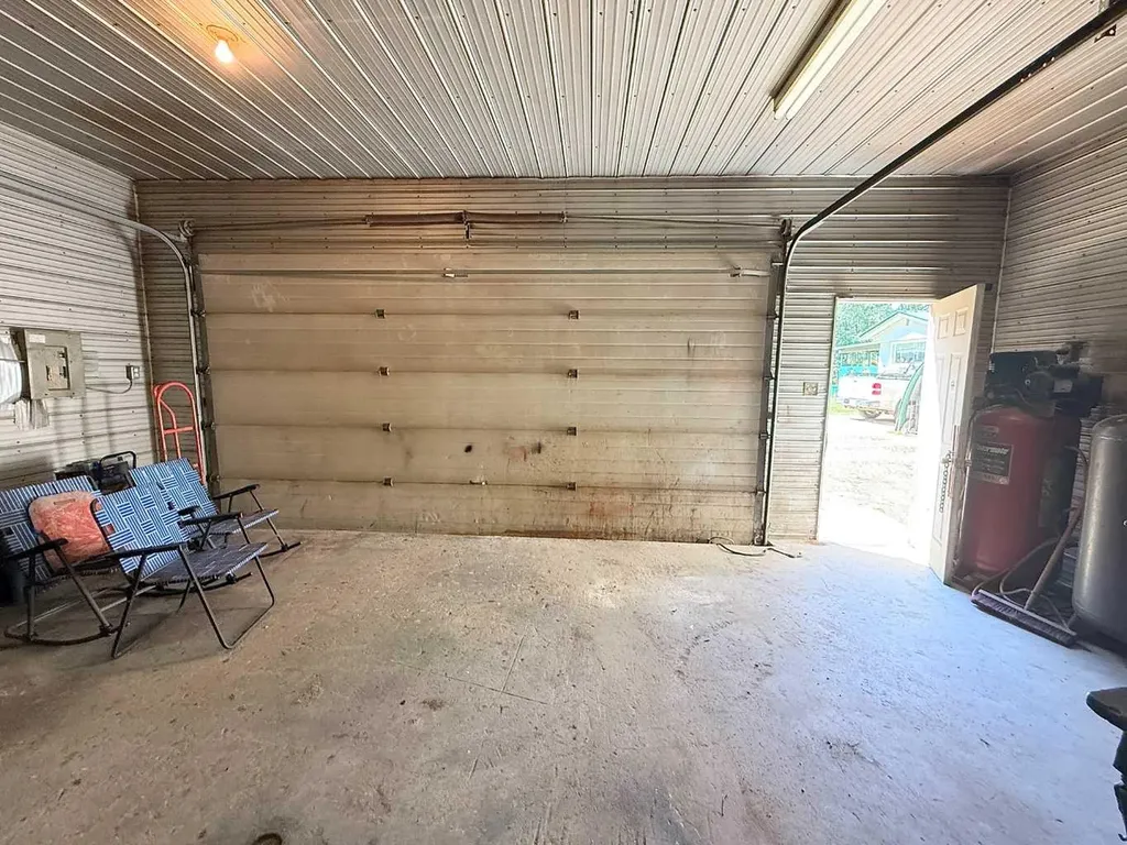 224060 Township Road 680 Rural Athabasca County AB T9S 2A2