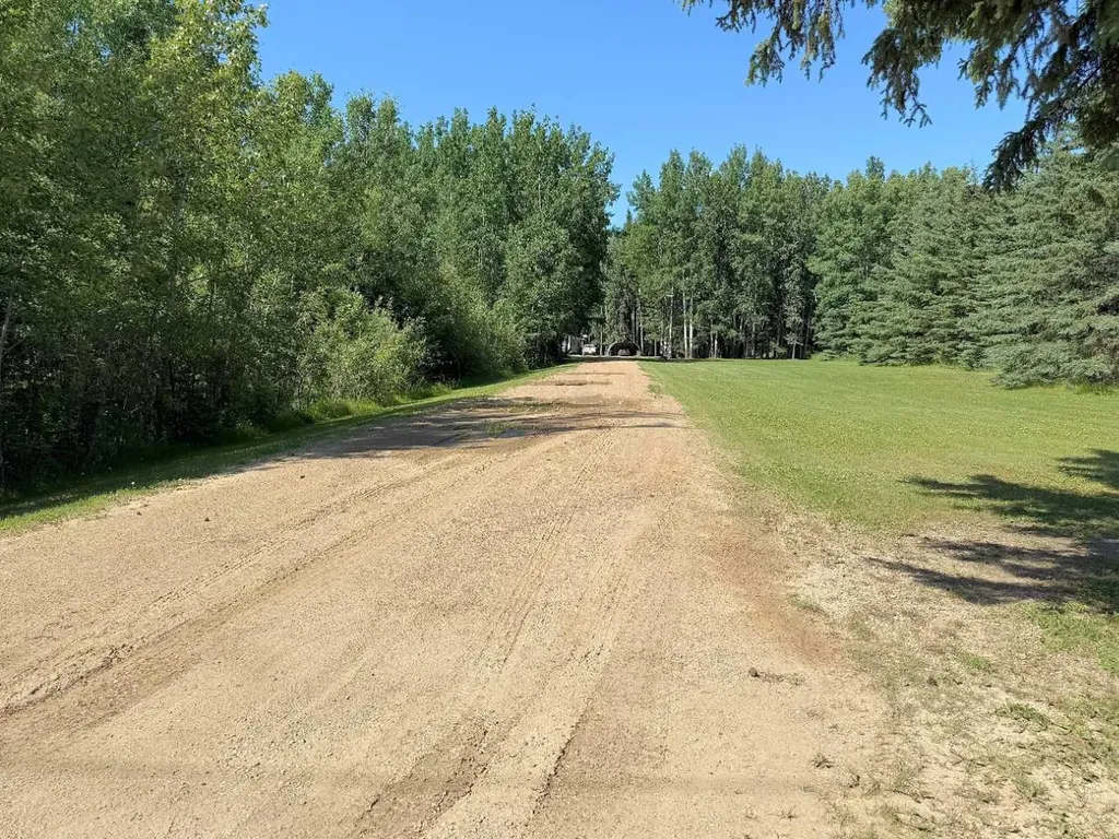 224060 Township Road 680 Rural Athabasca County AB T9S 2A2