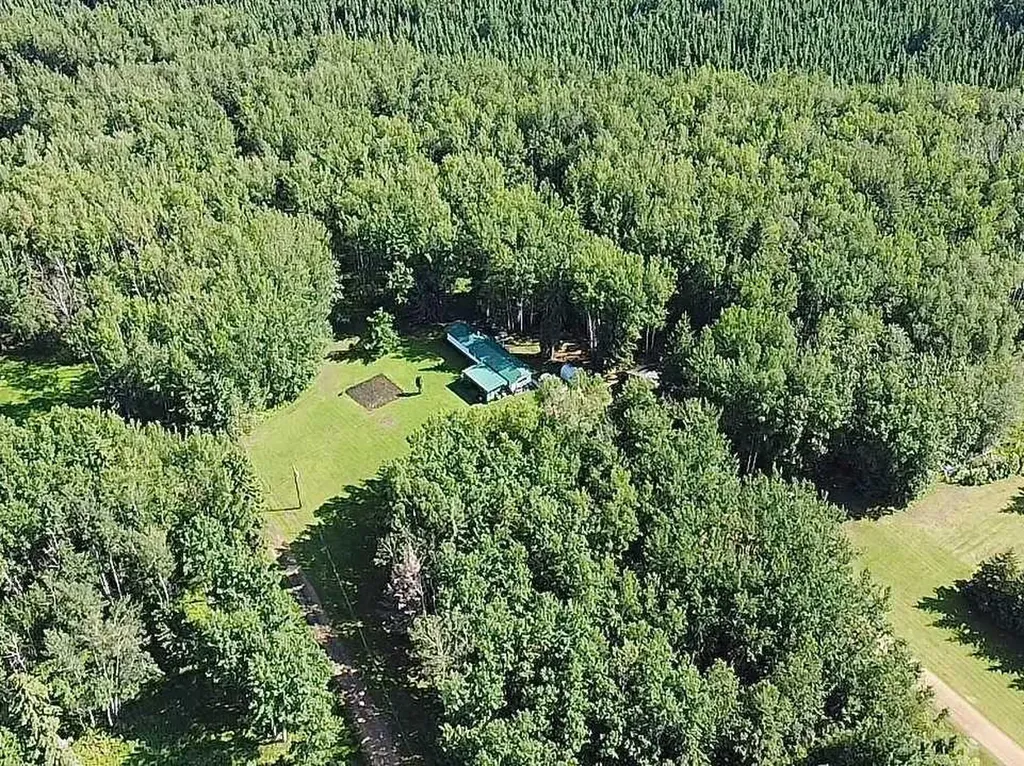 224060 Township Road 680 Rural Athabasca County AB T9S 2A2