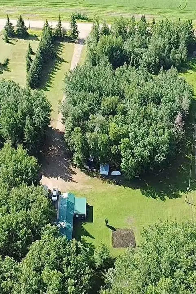 224060 Township Road 680 Rural Athabasca County AB T9S 2A2