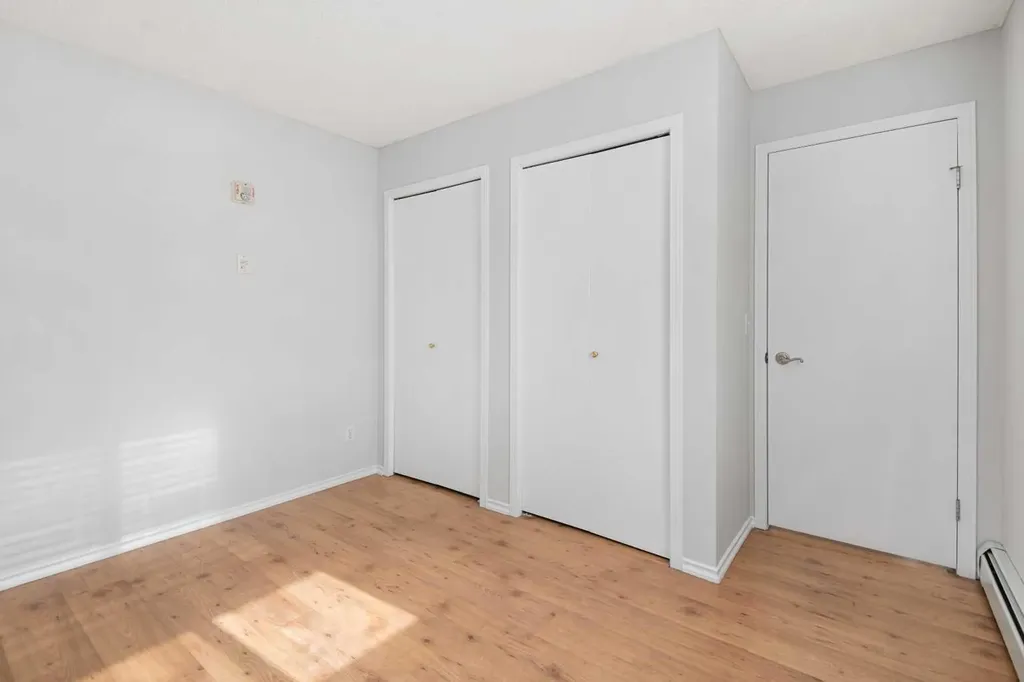 1620 70 Street SE Calgary AB T2A 7Z2