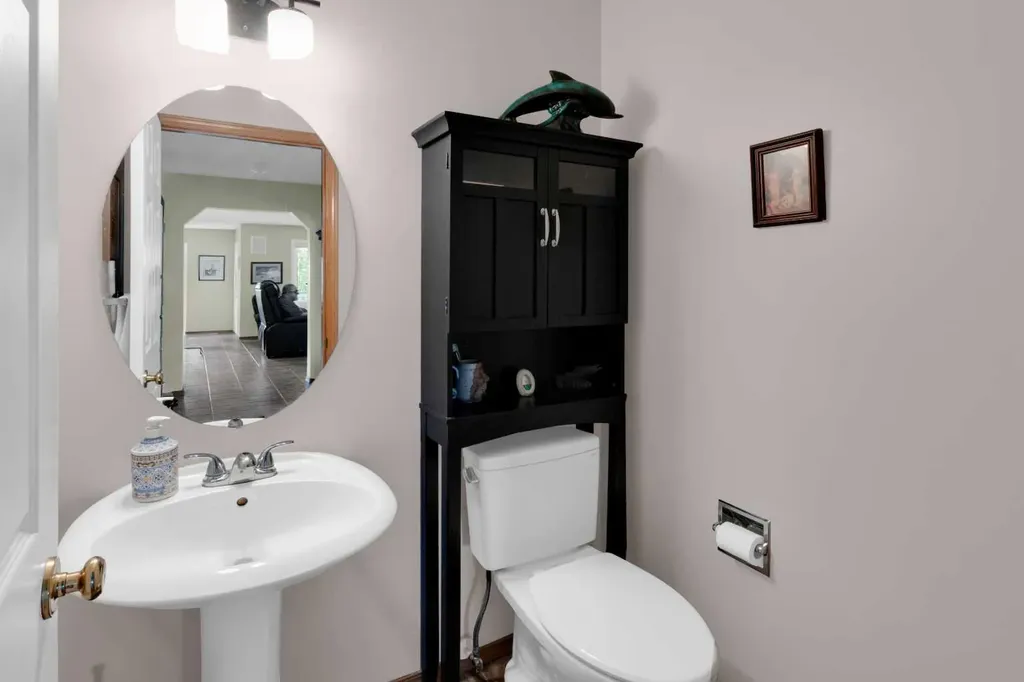 264 Tuscany Ridge View NW Calgary AB T3L 2J7
