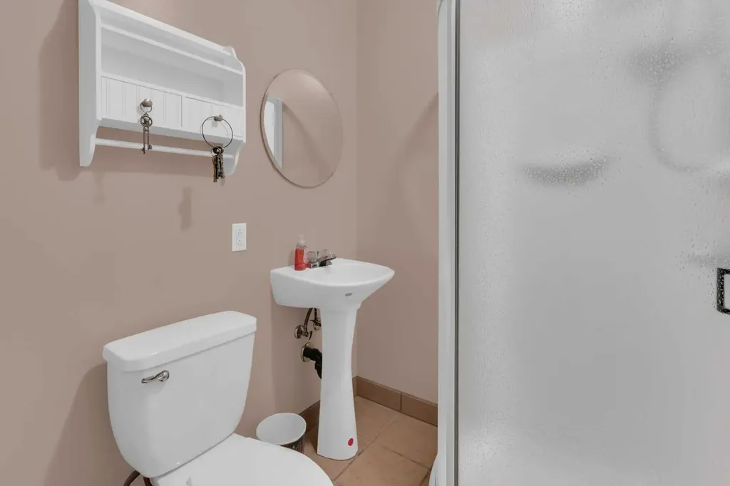 264 Tuscany Ridge View NW Calgary AB T3L 2J7