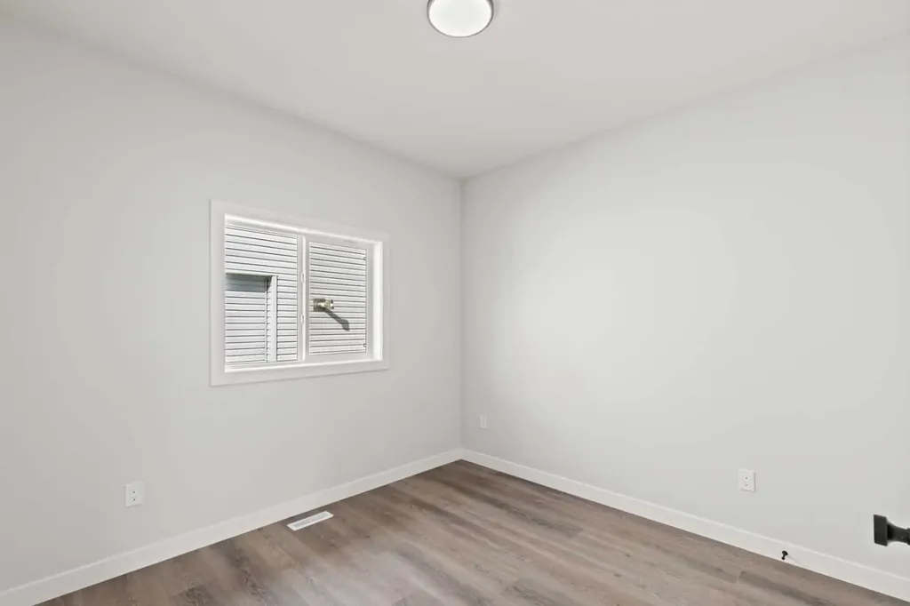 8734 83 Avenue Grande Prairie AB T8V 6J3
