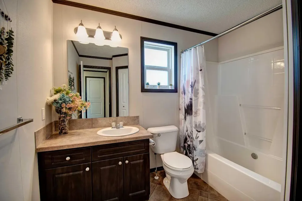 24 Spring Dale Court SE Airdrie AB T4A1N9