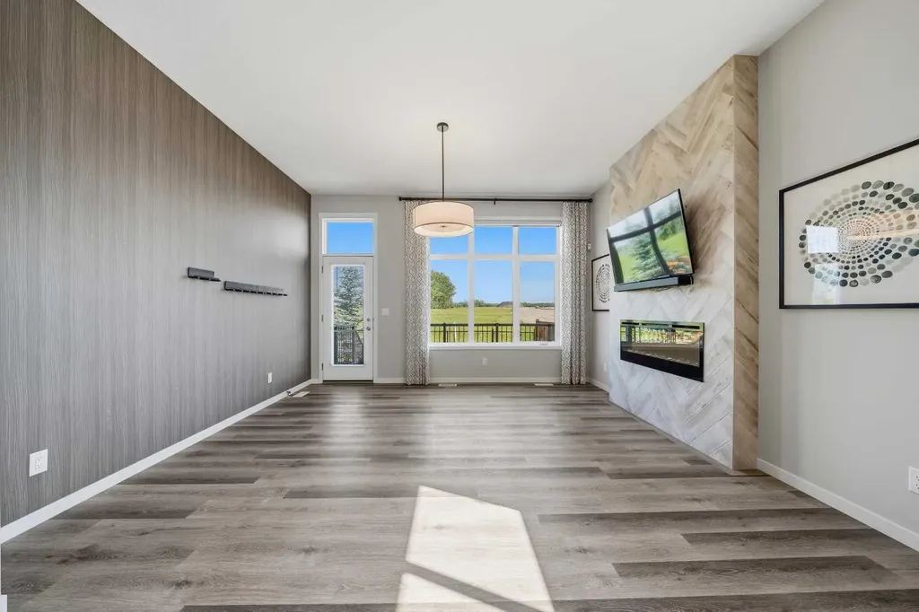 240 D'arcy Ranch Drive Okotoks AB T1S 5T1