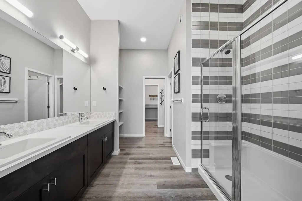 240 D'arcy Ranch Drive Okotoks AB T1S 5T1