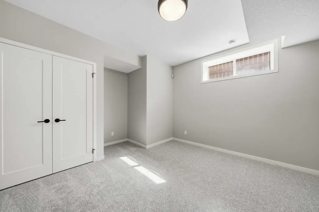 240 D'arcy Ranch Drive Okotoks AB T1S 5T1