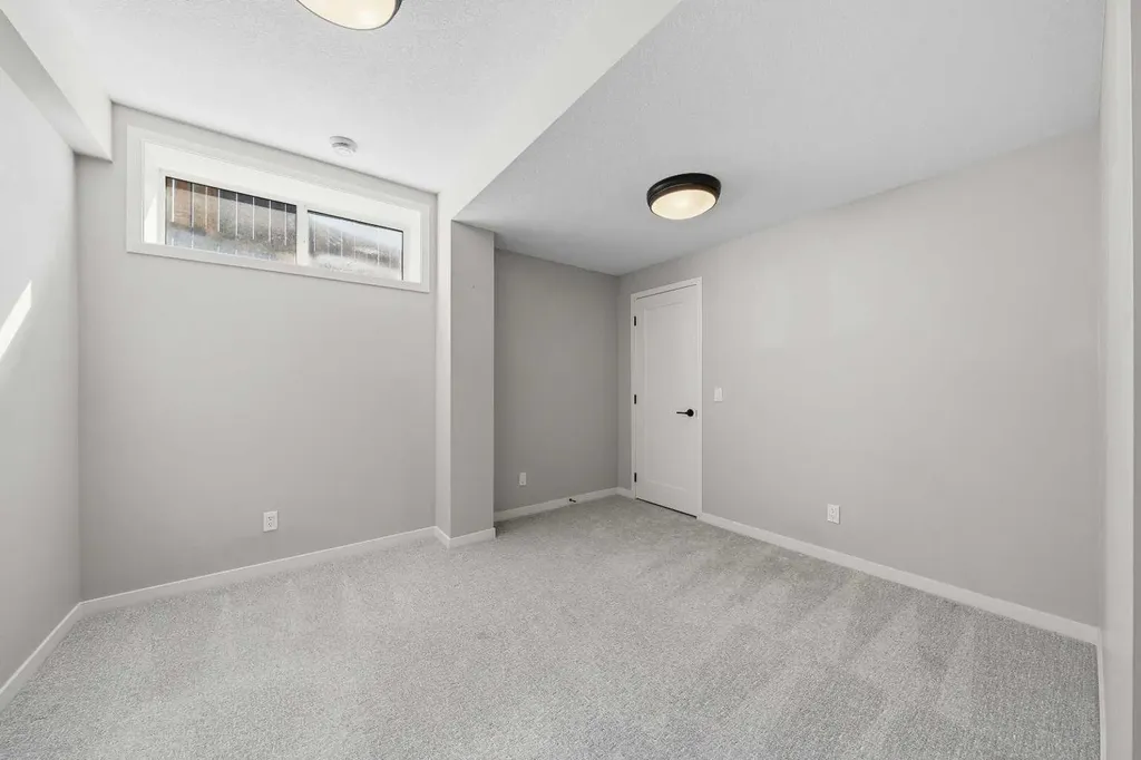 240 D'arcy Ranch Drive Okotoks AB T1S 5T1