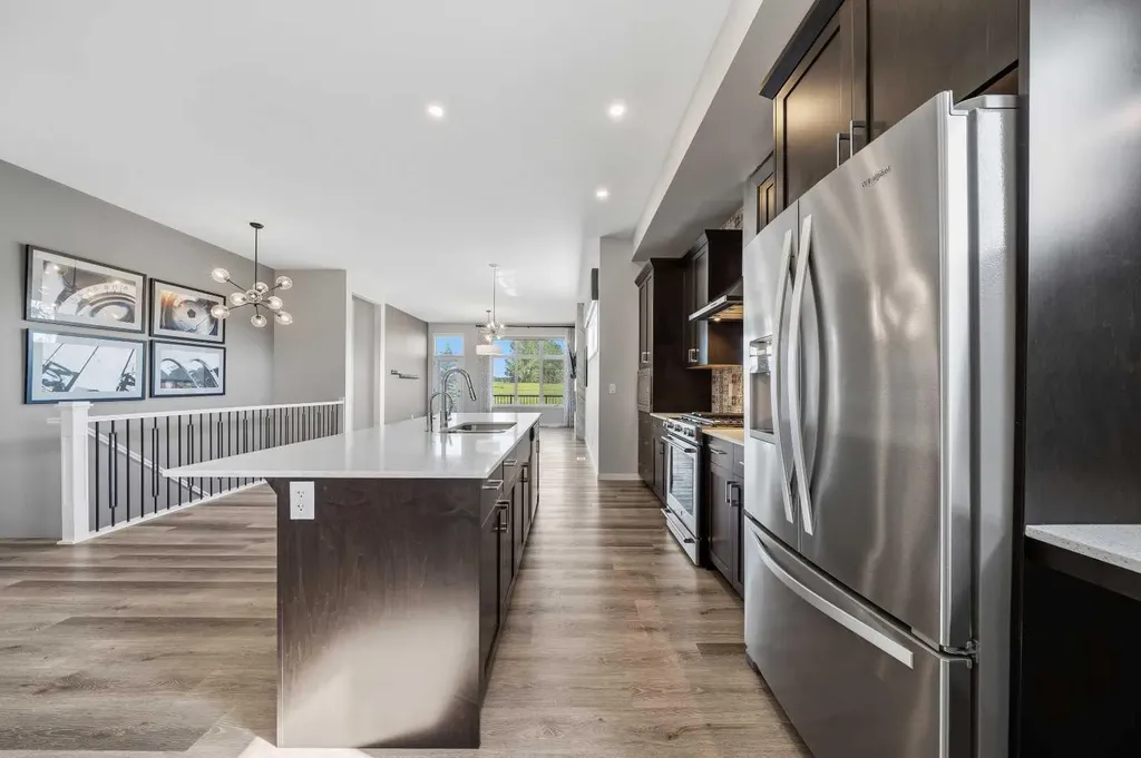 240 D'arcy Ranch Drive Okotoks AB T1S 5T1