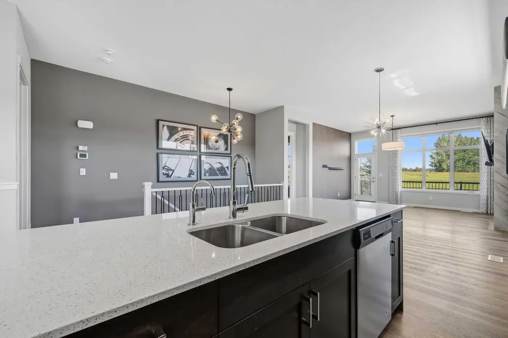240 D'arcy Ranch Drive Okotoks AB T1S 5T1