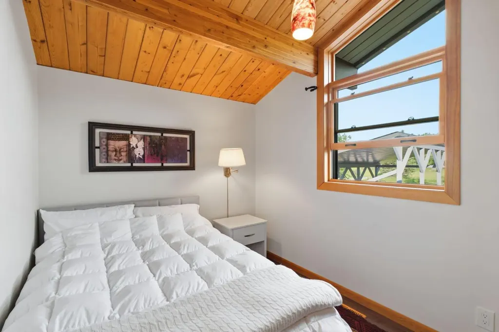 158 Toki Road Rural Rocky View County AB T4C2A2