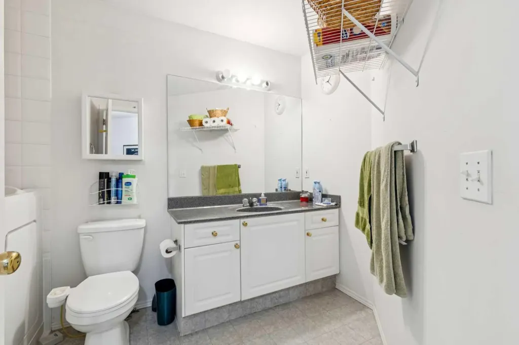 23 Sierra Nevada Close SW Calgary AB T3H 3H4