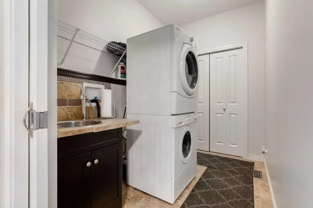 202 Silverado Bank Circle SW Calgary AB T2X 0K9