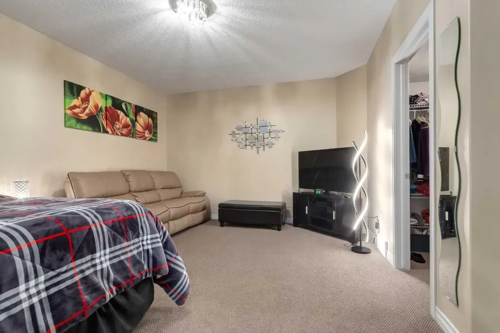 202 Silverado Bank Circle SW Calgary AB T2X 0K9