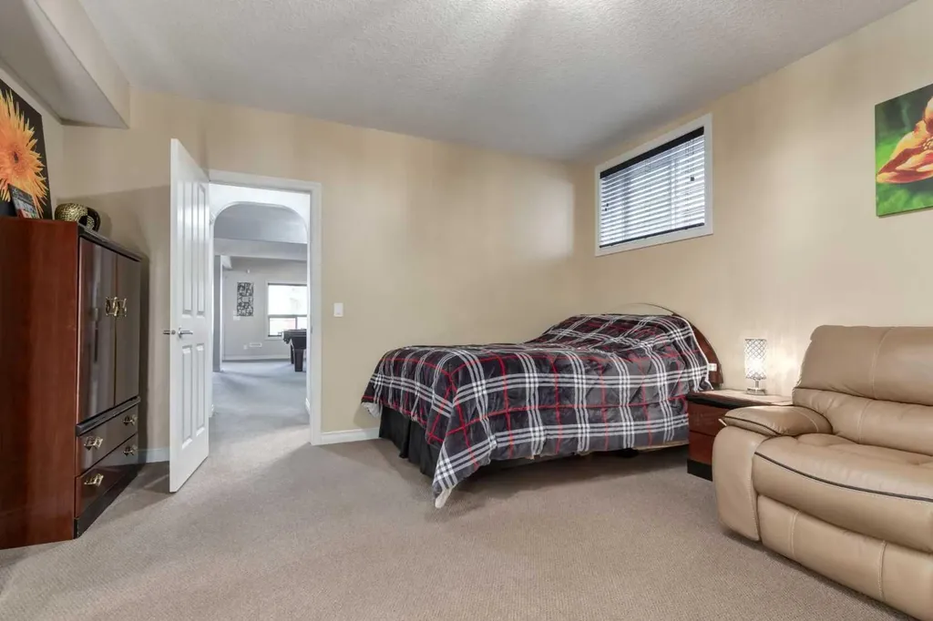 202 Silverado Bank Circle SW Calgary AB T2X 0K9