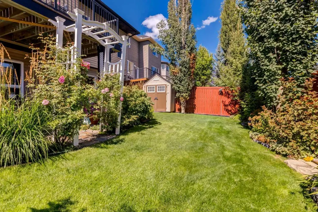 202 Silverado Bank Circle SW Calgary AB T2X 0K9