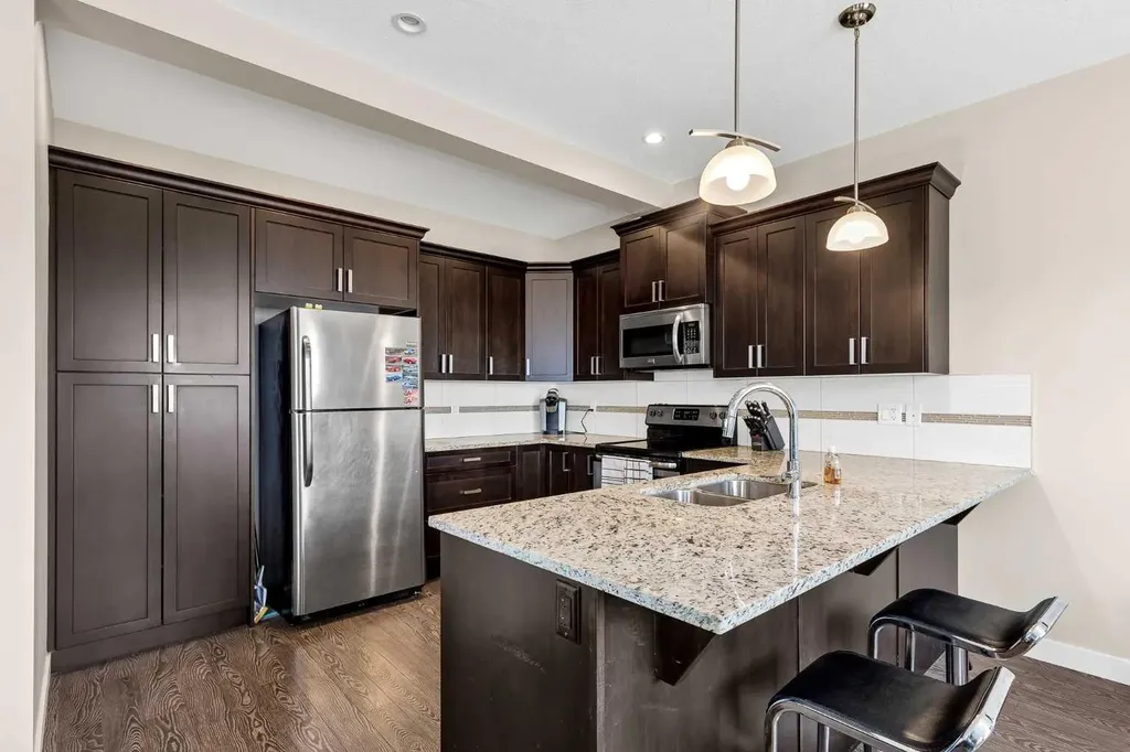 1086 Williamstown Boulevard NW Airdrie AB T4B3T9