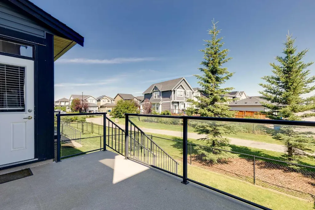 1086 Williamstown Boulevard NW Airdrie AB T4B3T9