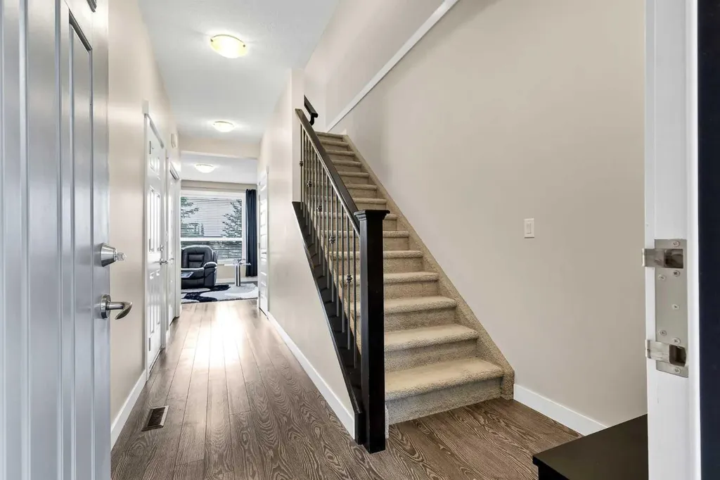 1086 Williamstown Boulevard NW Airdrie AB T4B3T9