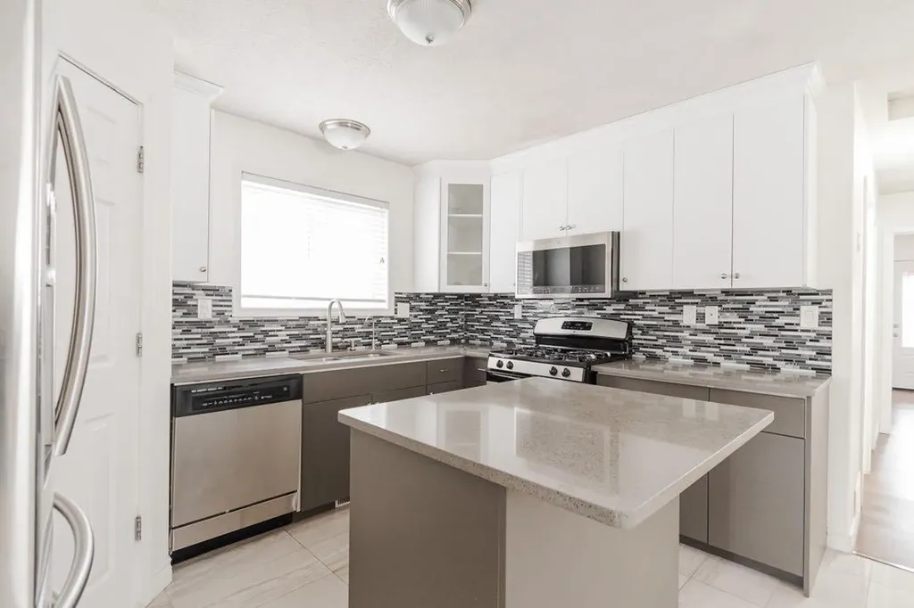 129 Lightbown Way Fort Mcmurray AB T9K 2R1