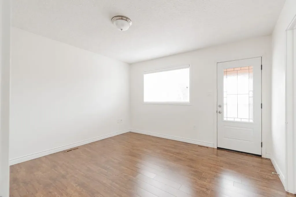 129 Lightbown Way Fort Mcmurray AB T9K 2R1