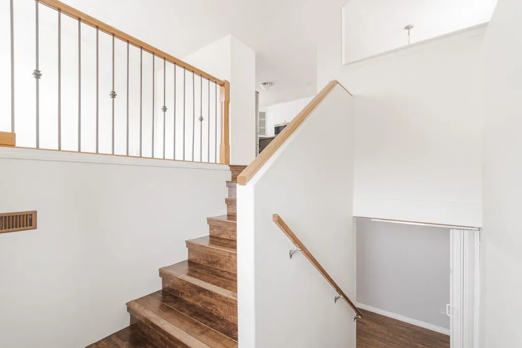 129 Lightbown Way Fort Mcmurray AB T9K 2R1
