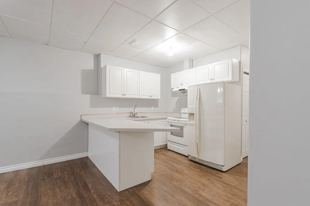 129 Lightbown Way Fort Mcmurray AB T9K 2R1