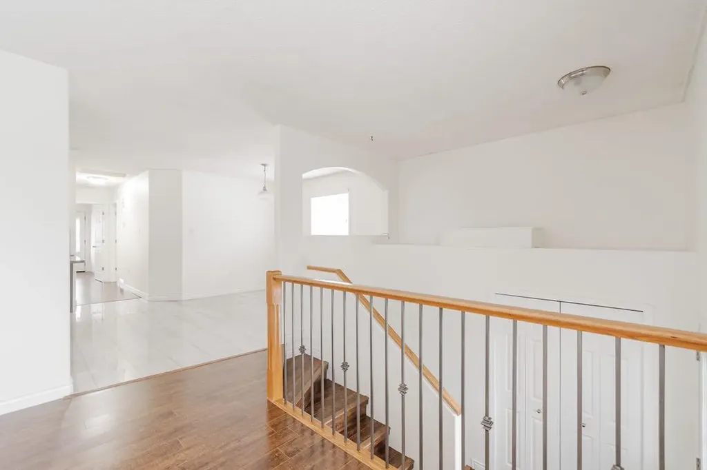 129 Lightbown Way Fort Mcmurray AB T9K 2R1