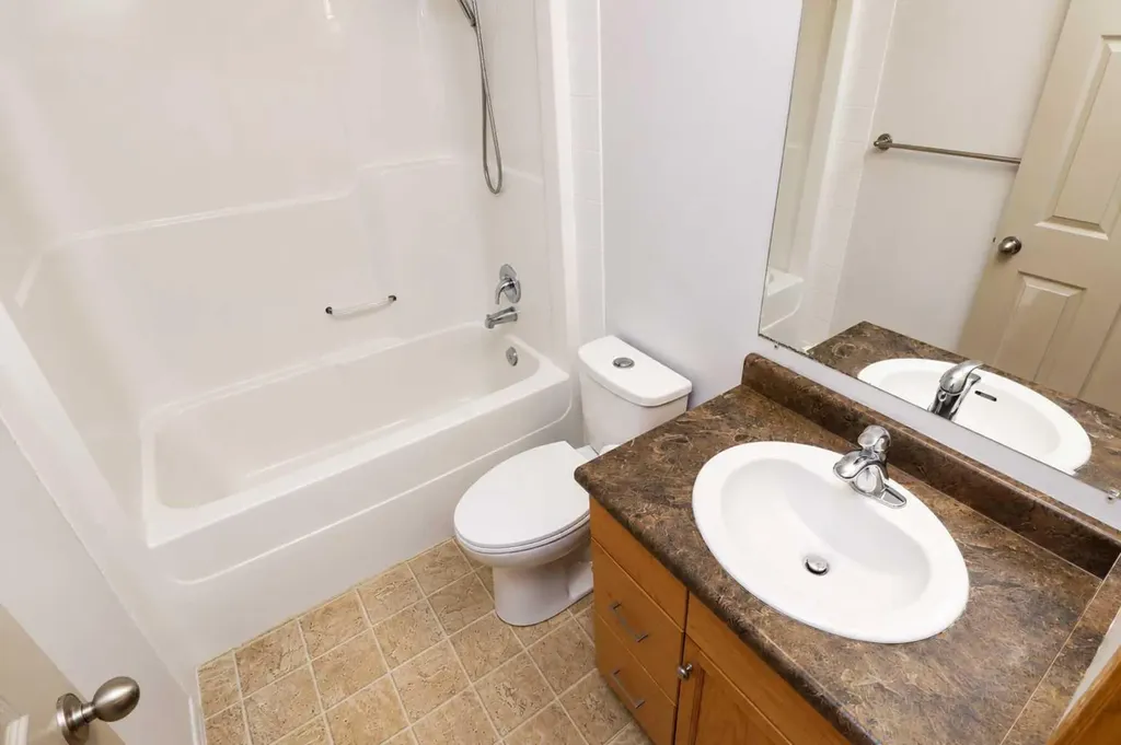 7017 Kateri Drive Grande Prairie AB T8W 2Y2