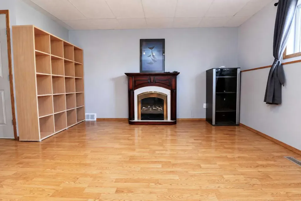 7017 Kateri Drive Grande Prairie AB T8W 2Y2