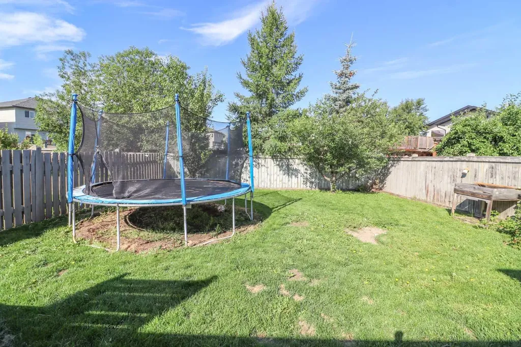 7017 Kateri Drive Grande Prairie AB T8W 2Y2