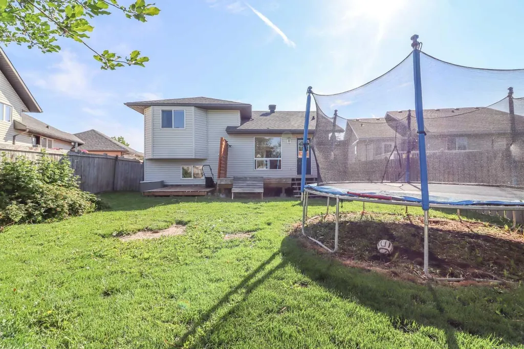 7017 Kateri Drive Grande Prairie AB T8W 2Y2