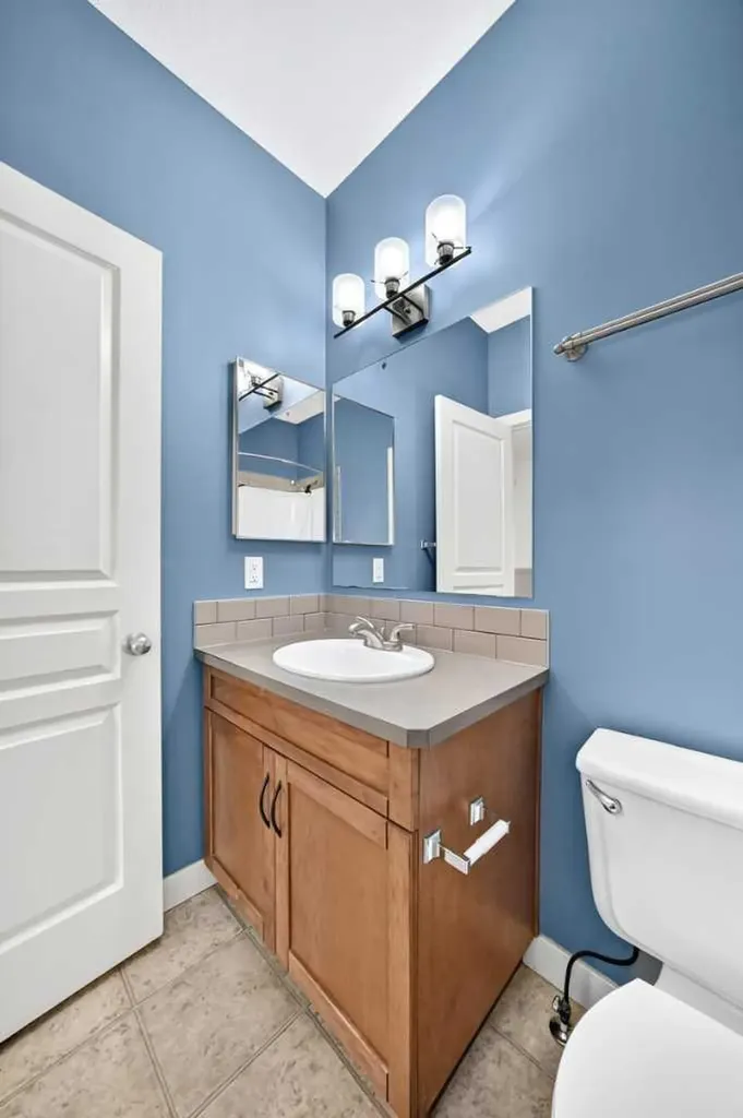 281 Cougar Ridge Drive SW Calgary AB T3H 0J2